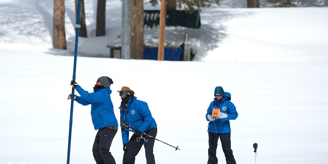 Snow survey crew california