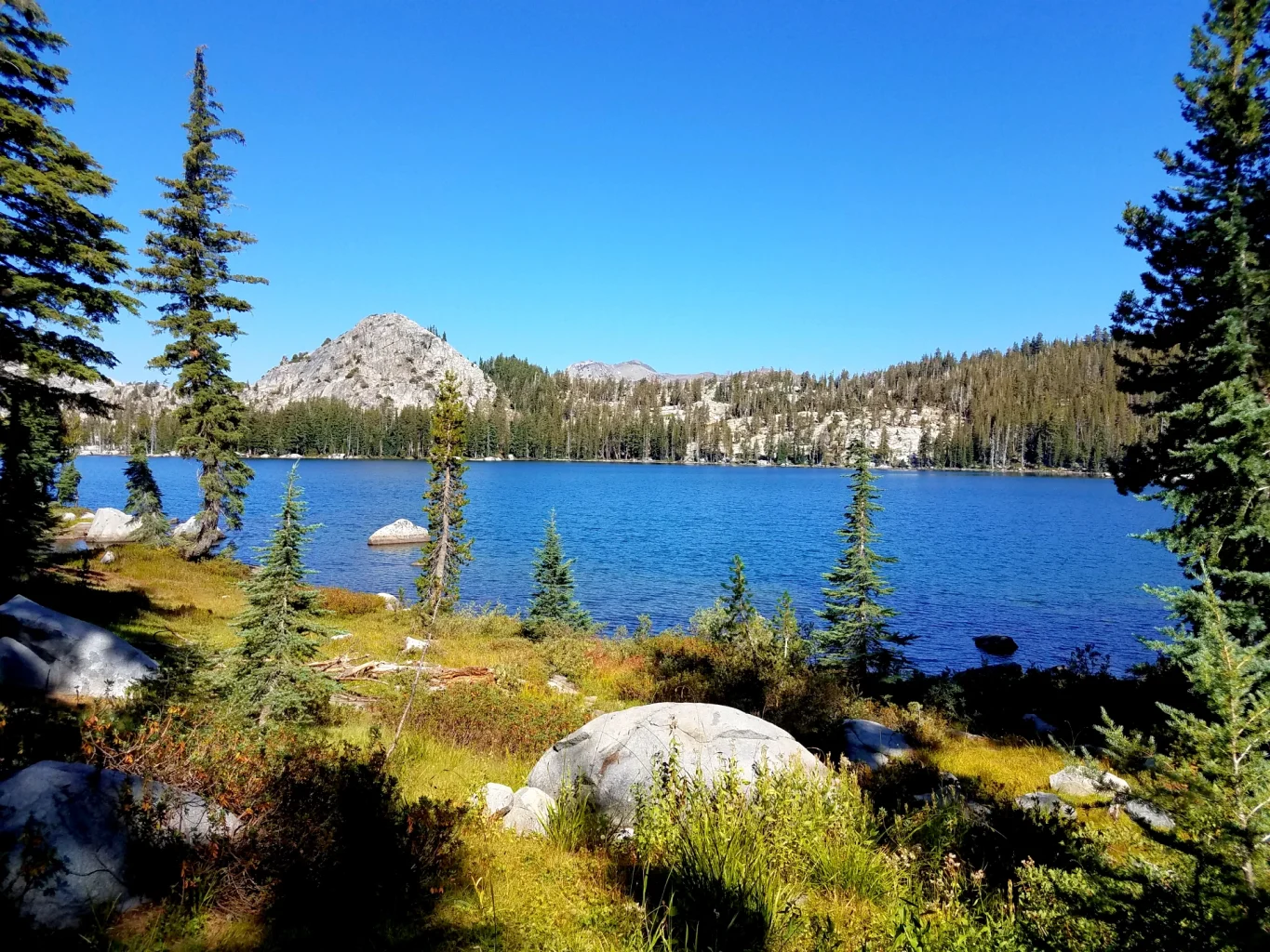 Lake of the Woods desolation wilderness